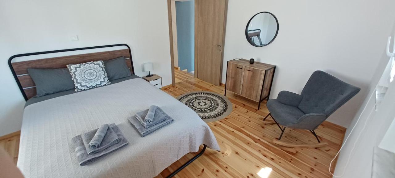 Seaview Luxury Apartment Mytilene Exterior photo