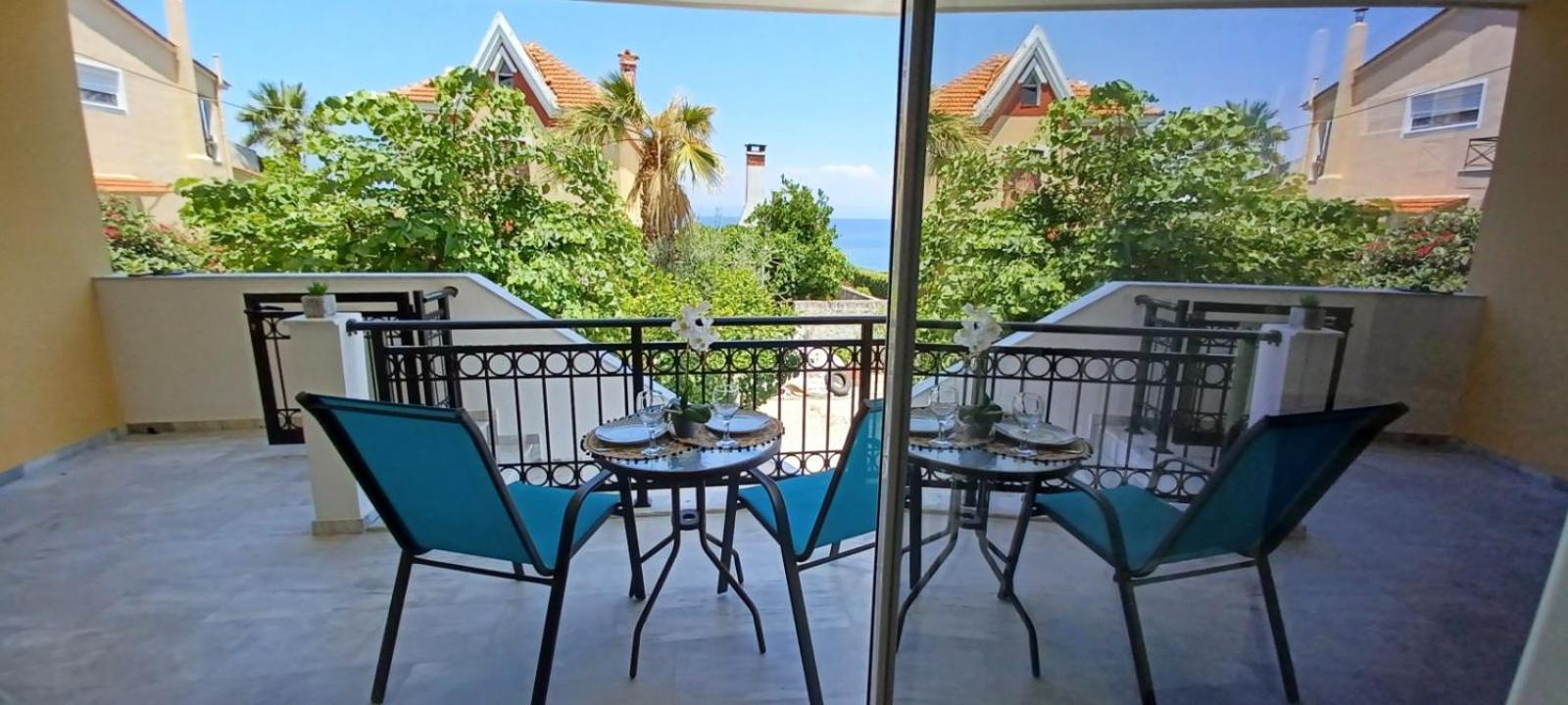 Seaview Luxury Apartment Mytilene Exterior photo